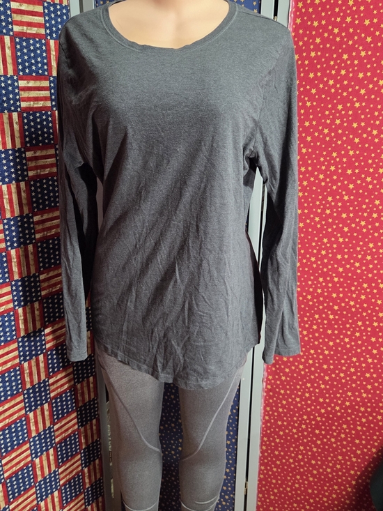 Hanes Other - **Hanes Men's Long-Sleeve Scoop Neck Tee - Charcoal**